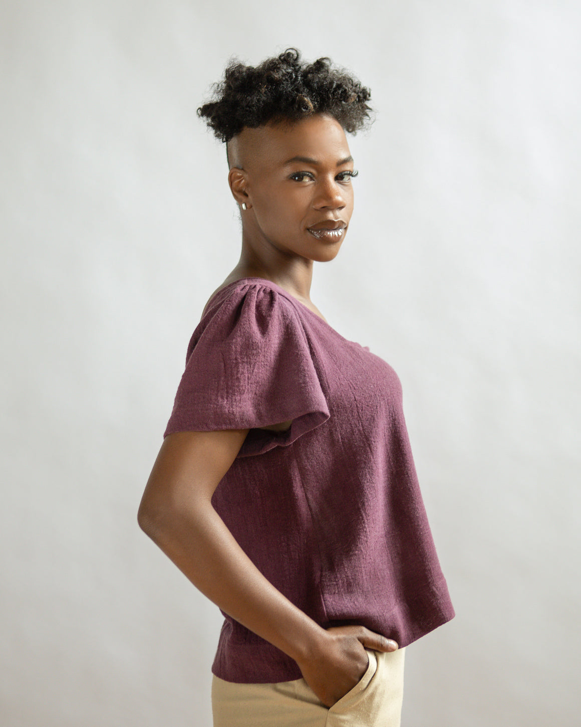 THE NATURALLY DYED SQUARE NECK TOP IN COTTON GAUZE