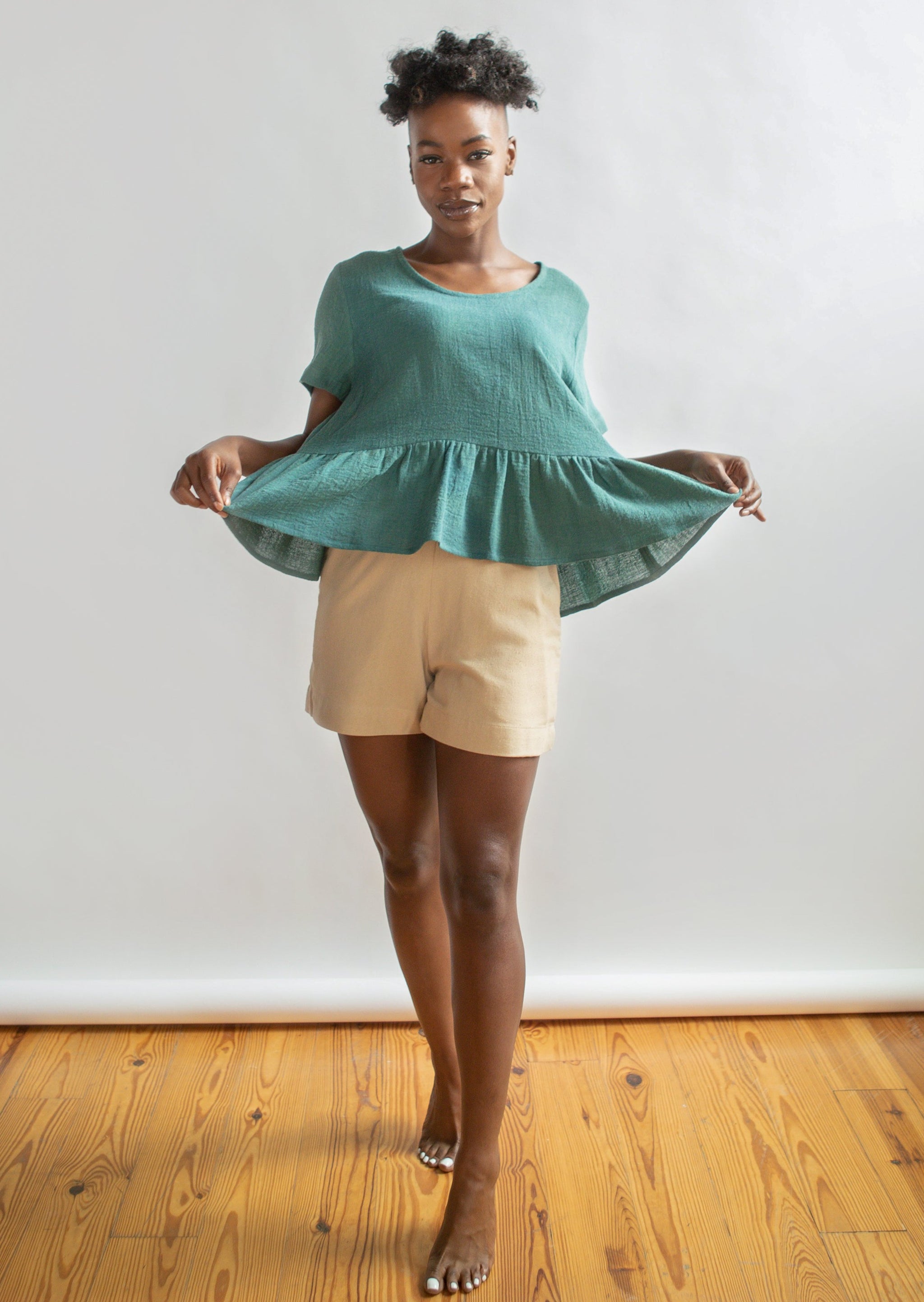 THE NATURALLY DYED PEPLUM TOP IN COTTON GAUZE