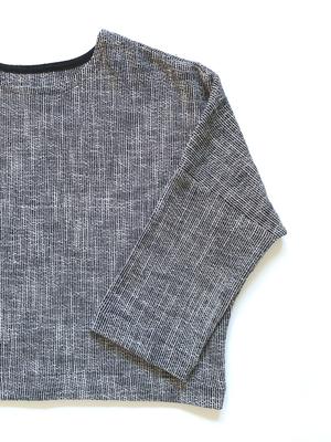 THE TEXTURED T SWEATER